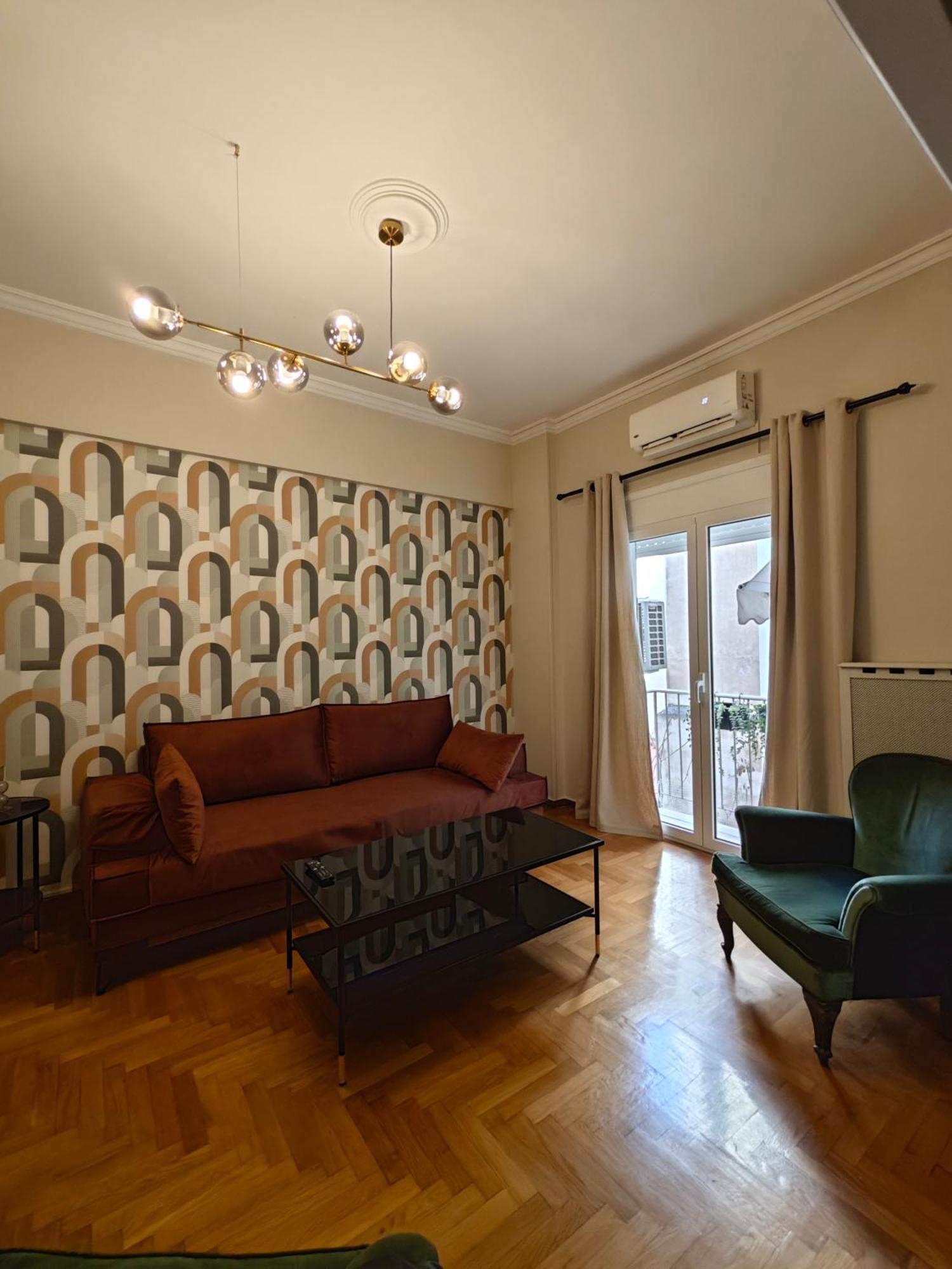 Caravin Wanderhome Acropolis, 1 Min From Acropolis Museum 아테네 외부 사진