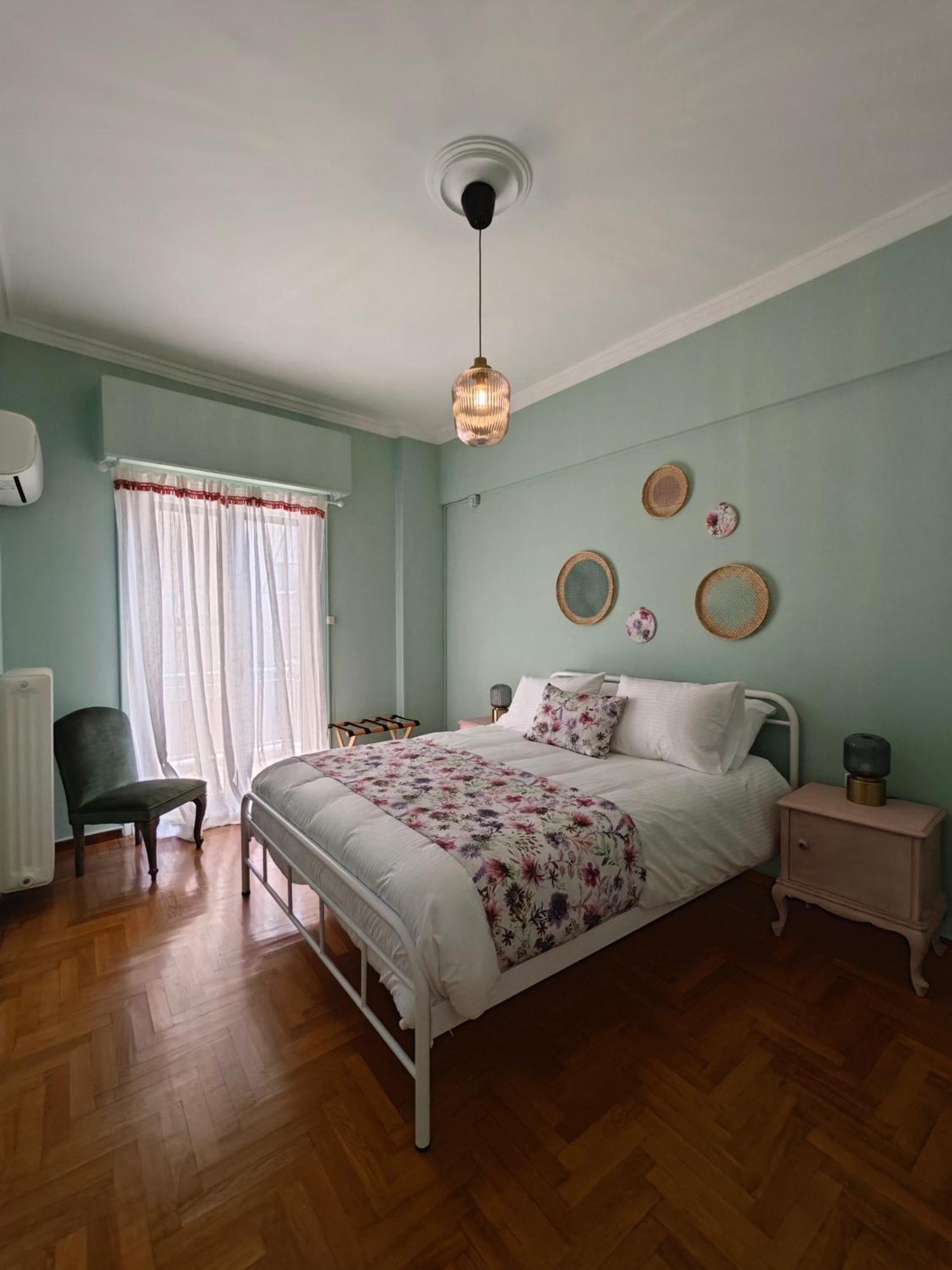 Caravin Wanderhome Acropolis, 1 Min From Acropolis Museum 아테네 외부 사진